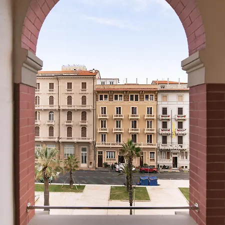 Esplanade Готель 4*