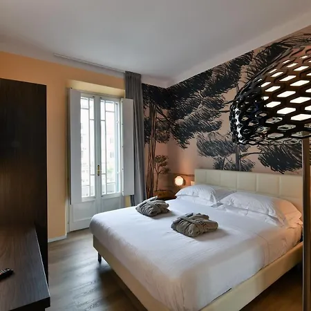 Esplanade 4*