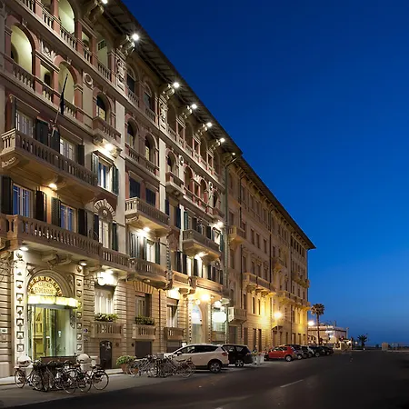 Esplanade Viareggio