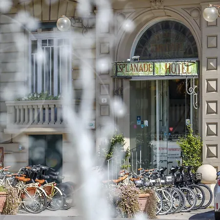 فندق Esplanade