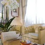 Esplanade 4*